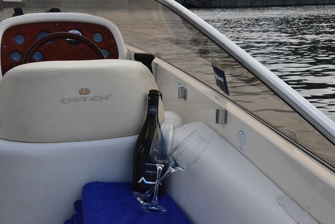1.5 Hours Private Tour of Lake Como - Forbes Best Hotel of 2023 and a Modern Lakeside Hotel