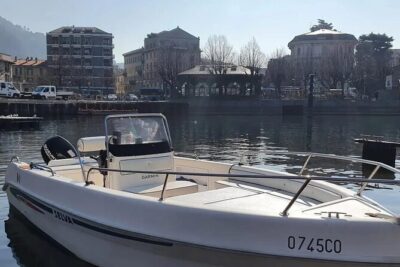 1 Hour Boat Rental Without License 40cv Engine on Lake Como - Cernobbio, Villa d’Este, and Villa Erba: The “Cardboard View” Mile