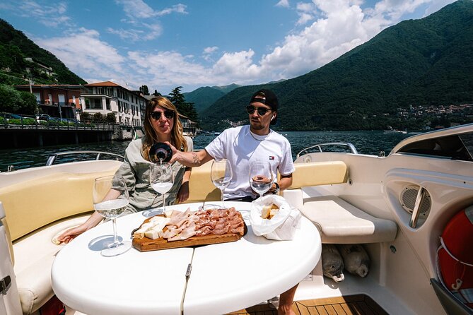 1 Hour Private Cruise on Lake Como Motoscafo Cranchi - A 1-Hour Private Cranchi Cruise on Lake Como: What You Actually Get