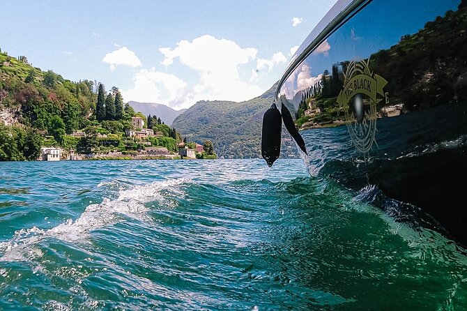 1H Private Cruise Lake Como Tender Yacht Invictus 6 pax - Torno: Villa Pliniana, Il Sereno, and Troubetzkoy Views