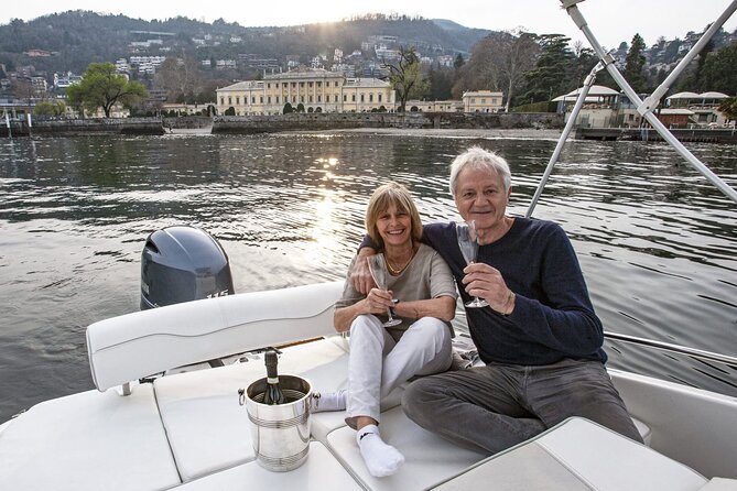 2 Hours and 30 Minutes Private Tour Lake Como - Villa Fontanella (Versace) to Le Rose (Churchill): quick hits with big names