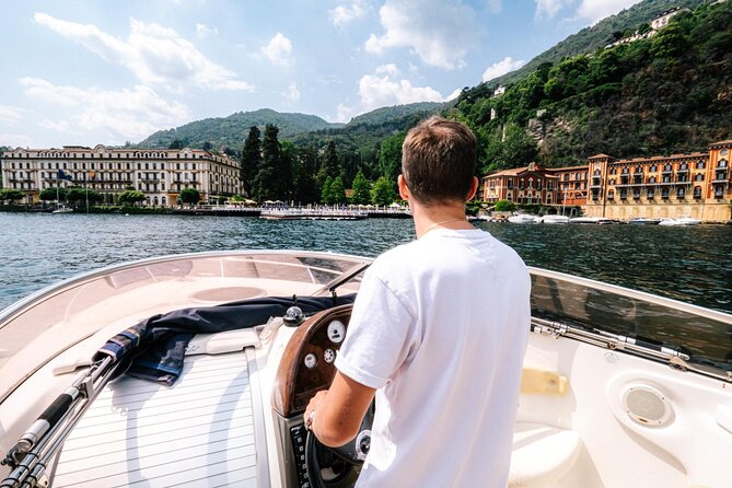 2 Hours Private Cruise on Lake Como Cranchi Motorboat - Alcohol, age rules, and the comfort of knowing the basics