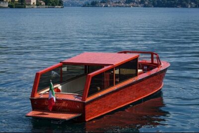2 Hours Private Wooden Boat Tour on Lake Como 10 pax - Weather, Pets, and Practical Limits You Should Know