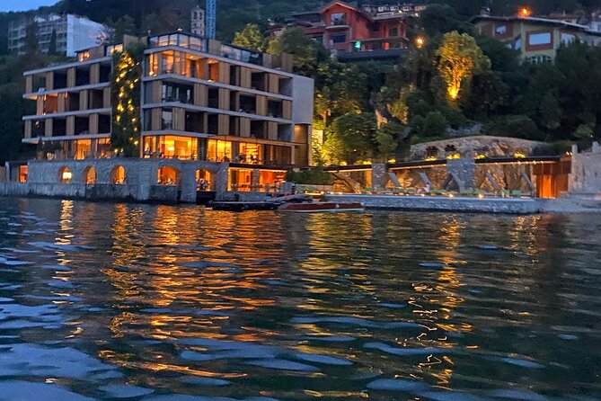 3 Hours Guided Cruise with stop and visit of Bellagio - The swimming moment and the Lecco-branch water views