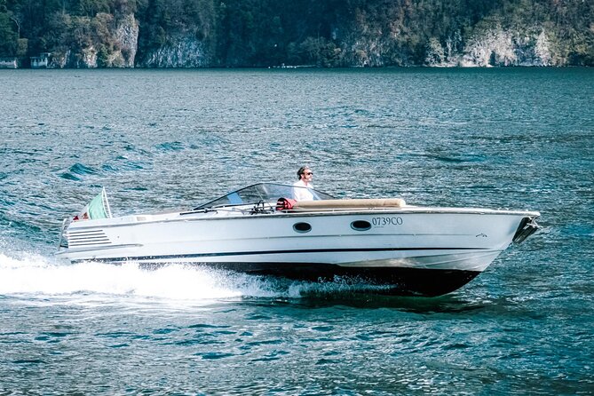 3 Hours Private and Guided Cruise on Lake Como by Motorboat - The Villa Run: Cernobbio to Moltrasio to Laglio (Celebrity Names Included)