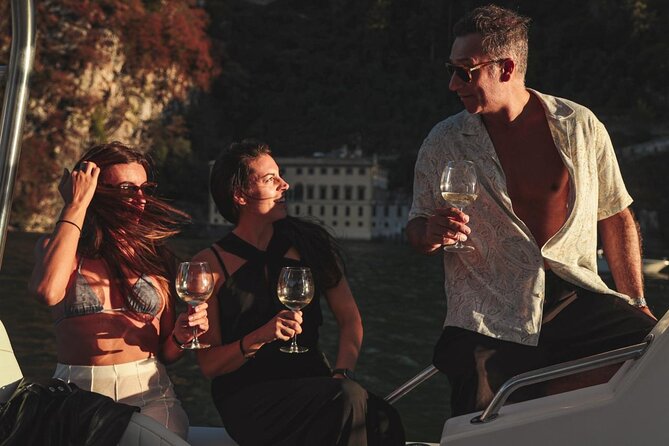 3 Hours Private Boat Cruise on Lake Como with Open Bar - Stop 6: Bellagio time that actually lets you wander