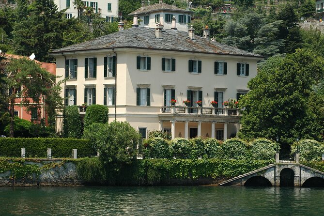 3 Hours Private Boat Tour in Subacco Lake Como - What’s included on board: wine, music, sunscreen, and a captain who helps you see
