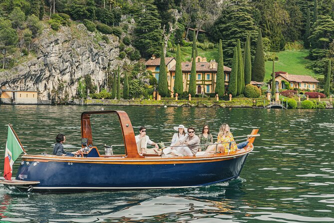 3 hours Private Boat Tour on Lake Como Bellagio - Varenna: fishing culture and gardens you can feel nearby