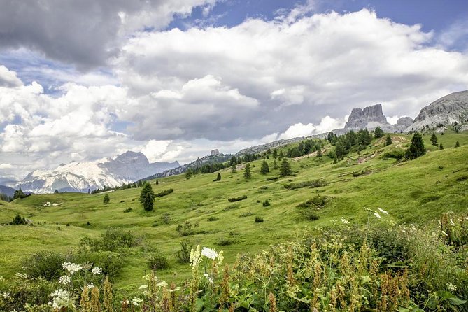 4-Day Scenic Dolomites Tour from Milan - Packing Tips for Passes, Lakes, and Long Road Days
