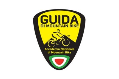 4-hour E-bike Tour of the Piccolo Mondo Antico in Lake Como - Menaggio start: safety rules, hidden villages, and lake viewpoints