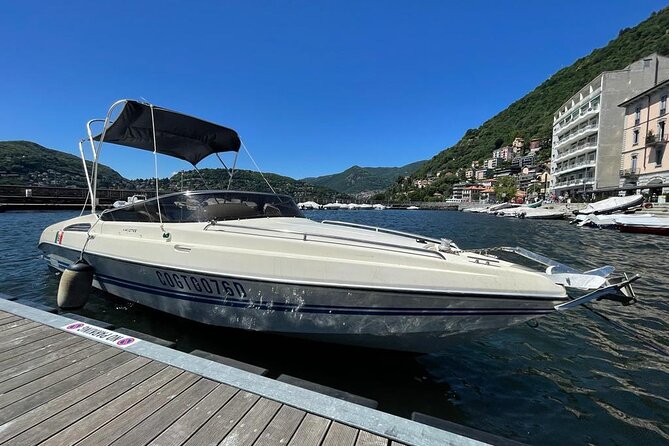 4H Como Lake Cruise drop of Bellagio and Varenna on Mostes Boat - Finding the meeting point: Como pier, Lungo Lario Trieste, and the Lario bar