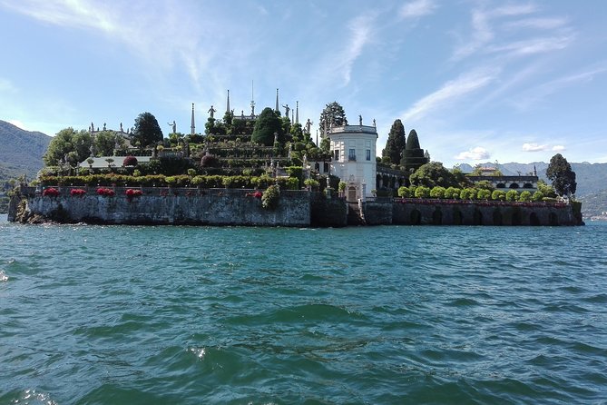 A unique private boat tour of isola Bella with guide Micaela - Late afternoon timing on Lake Maggiore is the hidden feature