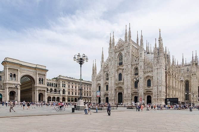 Airport Transfer: Milan to Malpensa Airport MXP by Luxury Van - Milan to Malpensa MXP: why a private van beats guessing