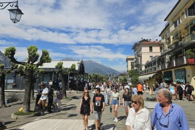 Bellagio & Varenna Full-day Tour on Lake Como by private boat - Varenna’s Villa Monastero: terraces, gardens, and lakeside quiet