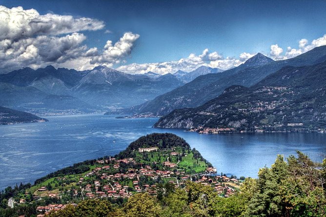 Bellagio & Varenna, Lake Como, Private guided tour - Crossing the lake by public ferry: the most authentic way to move