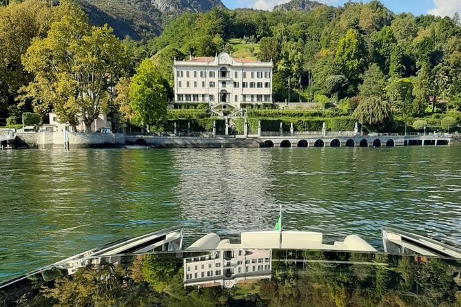 Best of Lake Como: guided visit to Villa Carlotta + 1 h private watertaxi cruise - Villa Melzi and the run toward Bellagio: the south-coast views