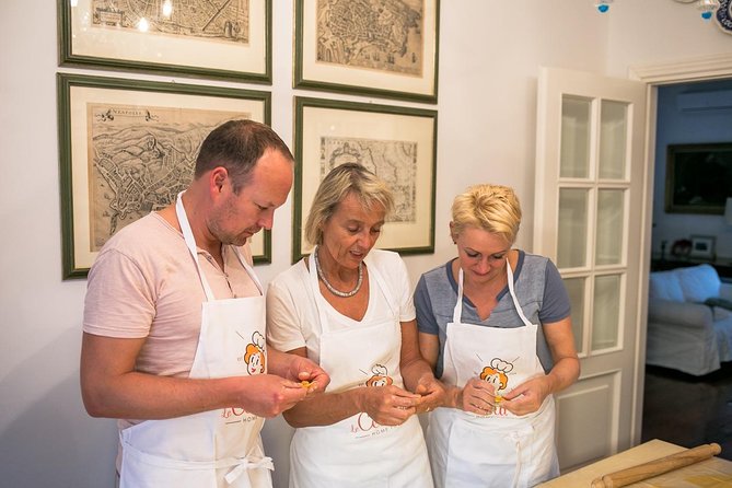 Cesarine: Cooking Class with tasting at Local's Home in Milan - Who should book this Milan home cooking class?