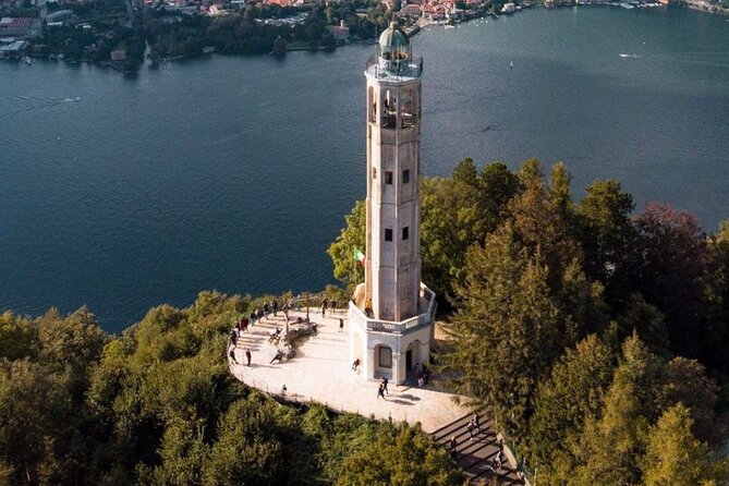Como-Brunate Jeep Sightseeing Tour & Funicular Rail SKIP THE LINE - Brunate’s streets and Liberty villas: more than just a pretty ride