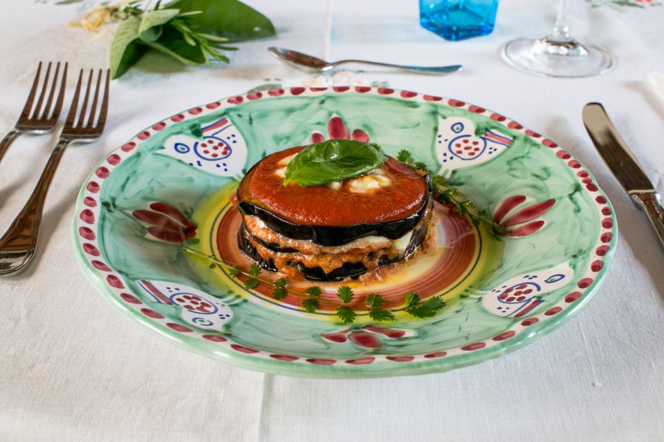 Como: Dining Experience at a Local Home - Dietary Requirements and Language Support (English and Italian)