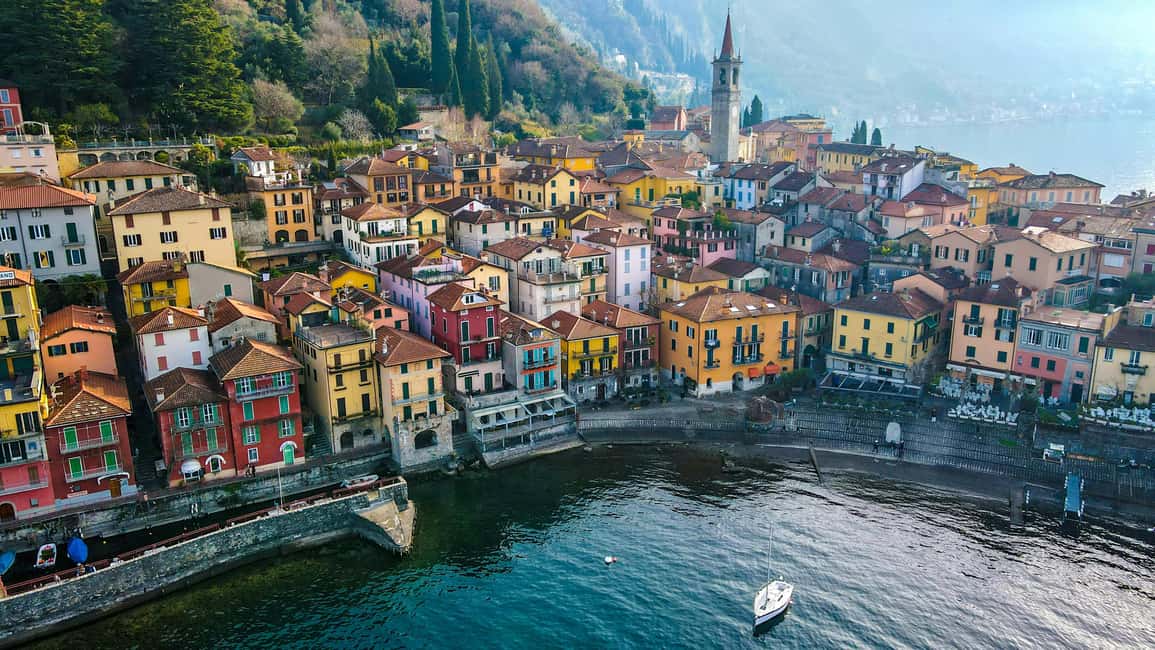 Como: Lake Como Private Guided Boat Tour - The villa circuit: Geno to Mandarin Oriental, and why the first hour matters