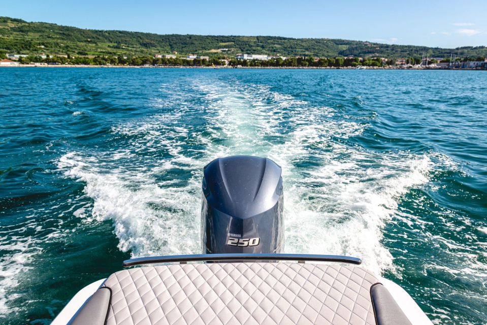 Como: Luxury Boat Tour on Lake Como - Getting Started at the Bar Lario Pier in Como