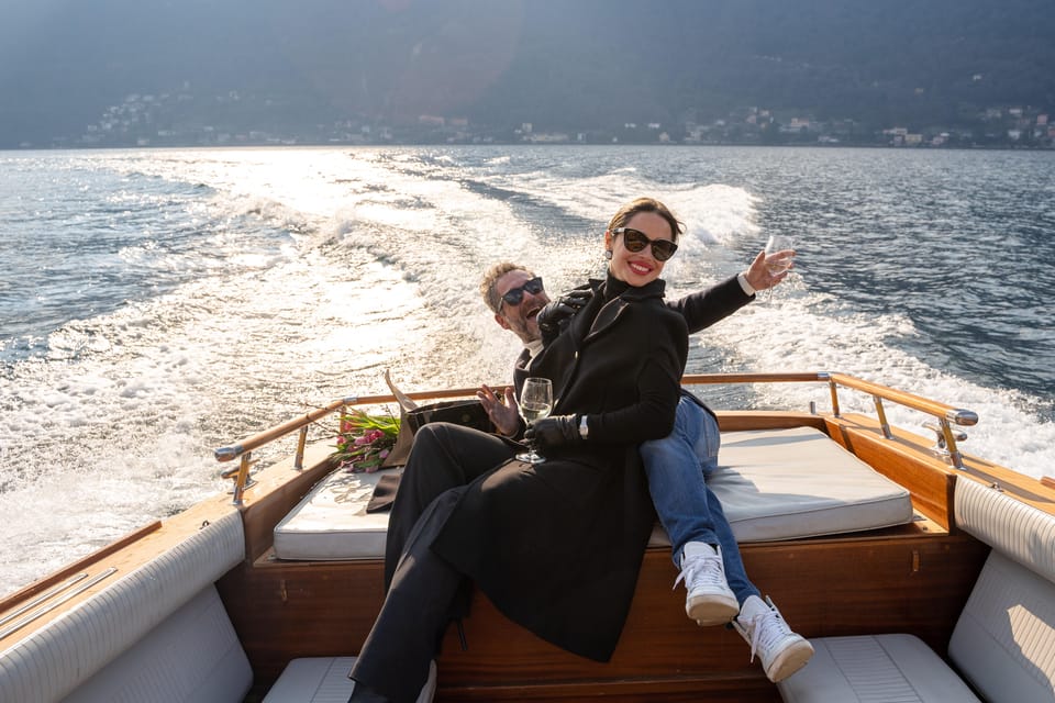 Como: Private Classic Wooden Boat Tour with Prosecco - Villa Olmo and the western approach: getting your bearings from the water