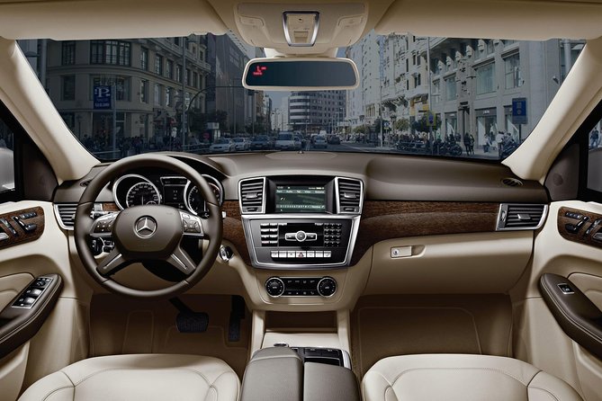 Como Private Transfer from Como city centre to Milan Malpensa Airport - Key highlights at a glance