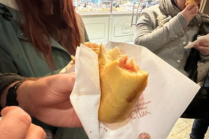 Delicious Milan Street Food Tour Tasting and Sightseeing with Local Guide - Colonne di San Lorenzo: Roman Ruins in Plain View