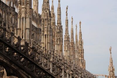 Duomo Cathedral Guided Tour - Entering Duomo di Milano with a headset and a licensed guide