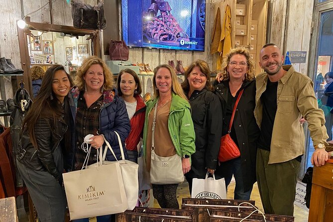 Explore History and Style with this Walking Tour in Milano - What you’re actually hunting for: handmade pieces and local labels