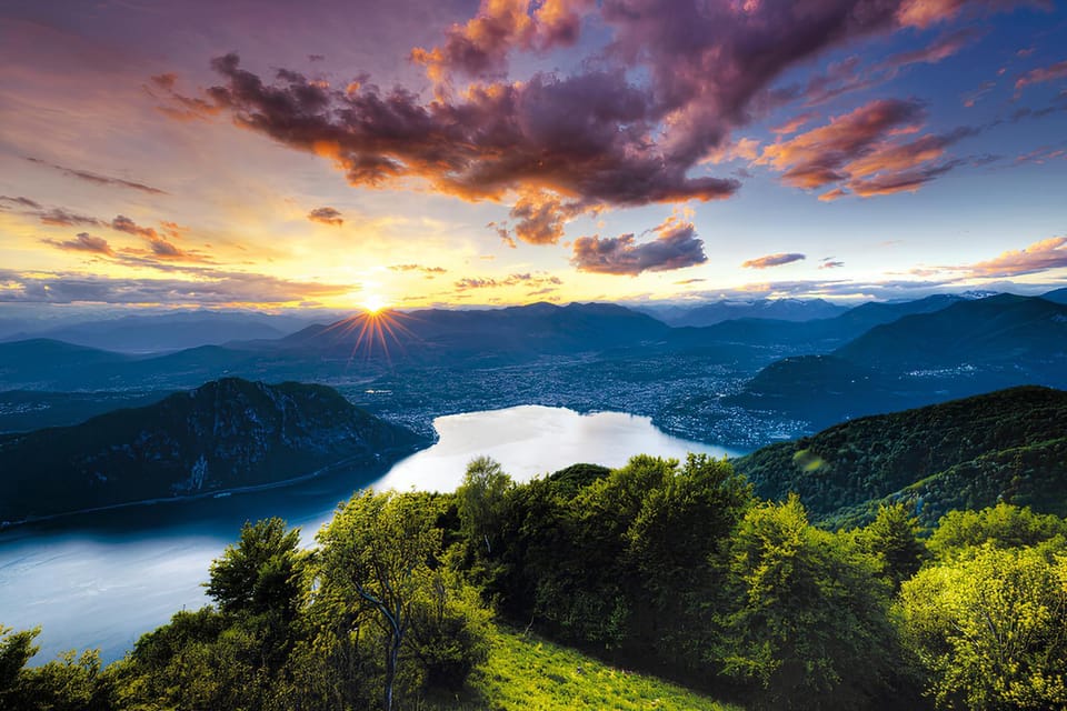 From Como: Bellagio, Como & Lugano Day Tour with Lake Cruise - A 9-hour sampler of Italy and Switzerland from Como
