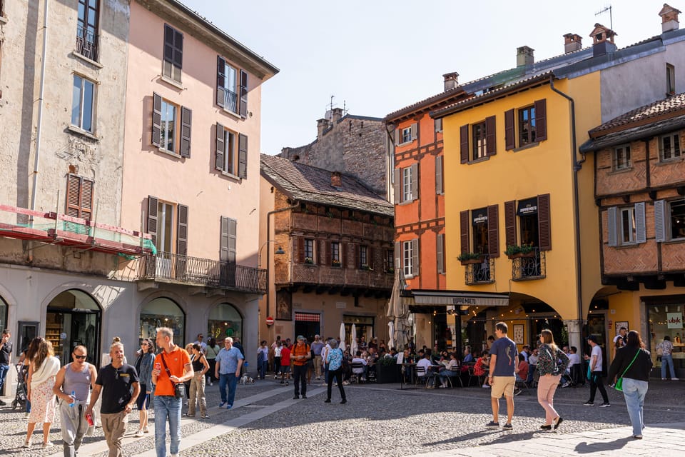 From Como: Bellagio, Como & Lugano Day Tour with Lake Cruise - Getting there and moving around: coach, ferry, and a smooth return