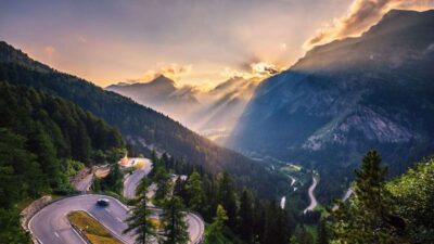 From Lake Como: Bernina Red Train Tour to St. Moritz - From Lake Como to Tirano: Private Door-to-Train Convenience
