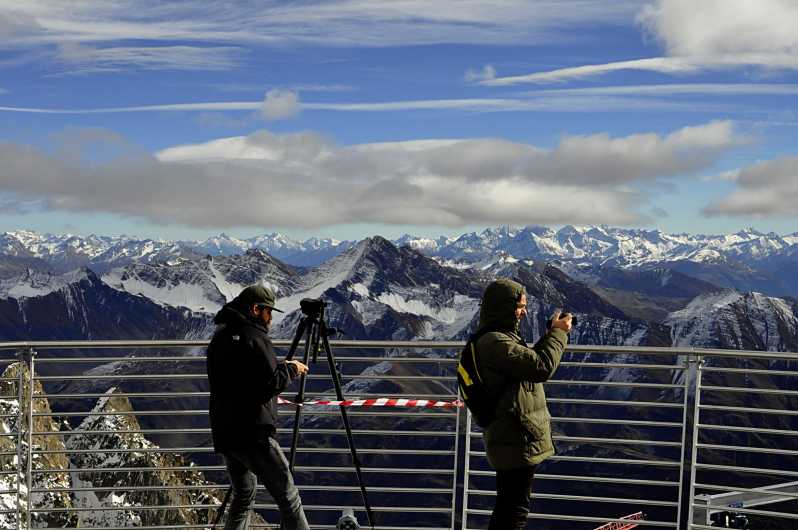 From Milan: Monte Bianco and Courmayeur Day Trip - The last climb to Helbronner peak: your 360° view card