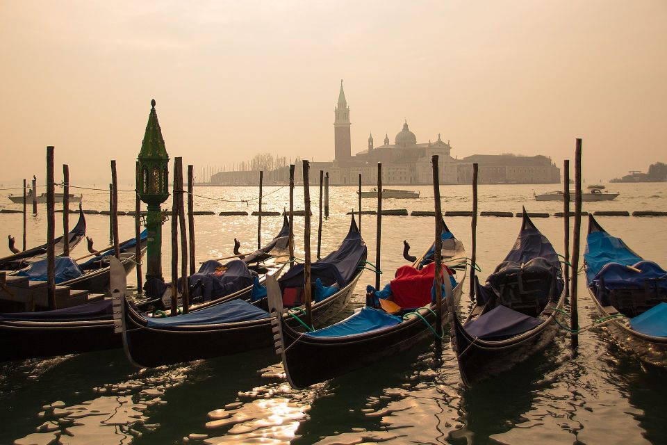 From Milan: Venice and Verona Full-Day Tour by Train - What you’ll do with your time in Verona and Venice (and what you might miss)
