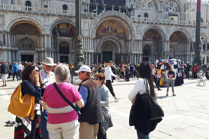 From Milan: Venice Full-Day Guided Tour With Boat Ride - Free time for lunch (not included) and optional gondola plans