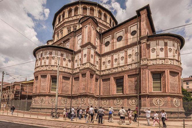 Historic Milan Tour with Skip-the-Line Last Supper Ticket - Stop 2: Sforza Castle, XIV-century power in the middle of the city