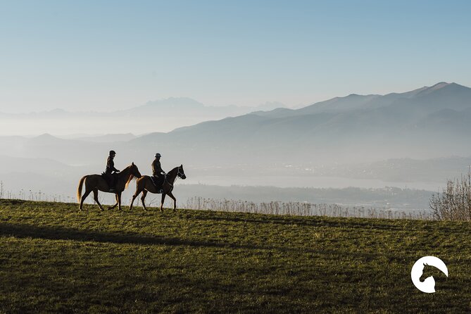 Horseback riding for experts between the lake and the mountains - Meet Martina and the Team: A Guide Makes or Breaks It