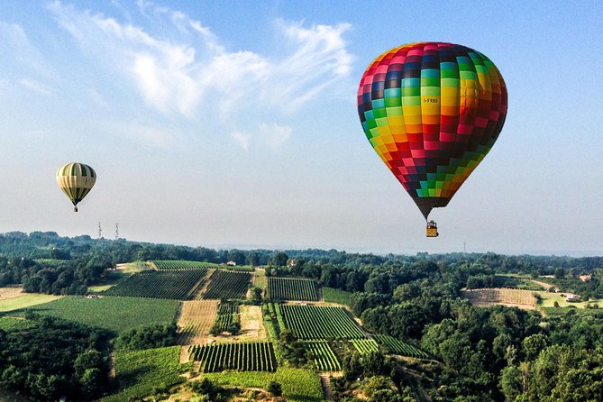 Hot air balloon flight Milan weekend - The flight over the plains: quiet, slow, and genuinely different