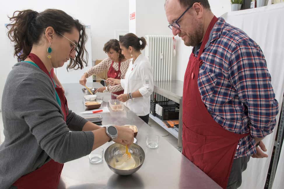 International aperitif + cooking class in Italian - What to bring, what not to bring, and small constraints that matter
