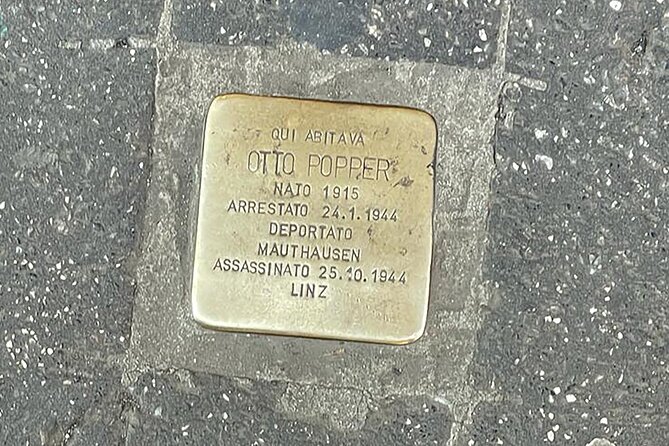Jewish Guided Tour in Milan - Piazza del Liberty: Mussolini and WWII in Everyday Public Space