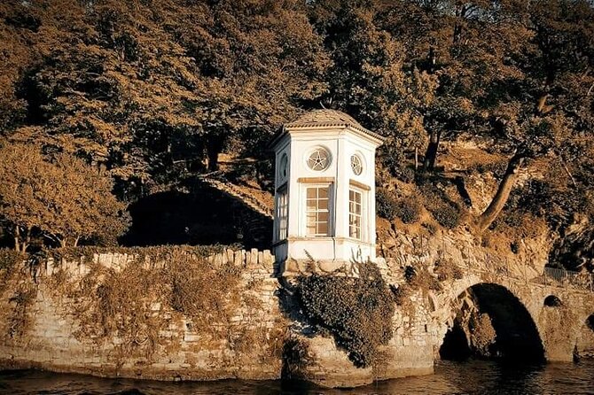 Lake Como 2 Hour Private Boat Tour - Laglio Photo Stop and Villa Oleandra: Clooney’s Summer Residence Area