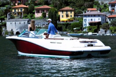 Lake Como: 3-Hour Luxury Speedboat Tour Como/Balbianello/Bellagio - Meeting Alessandro and getting on the water smoothly