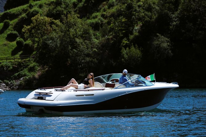 Lake Como: 4-Hour Luxury Speedboat Private Tour - Jeanneau Runabout 755: a classic boat that feels made for Lake Como