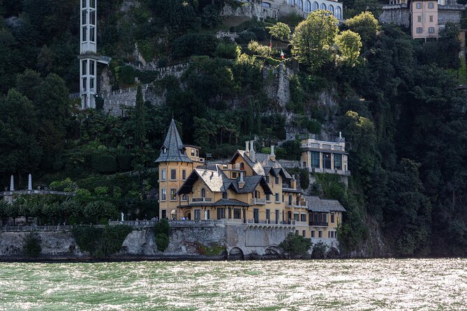Lake Como Boat Tour: Scenic Cruise & Villas Highlights - Past Versace and George Clooney: Oleandra Near Laglio