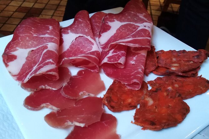 Lake Como Food Tour - Your guide and the small-group difference (Catria, Janis, Alice)