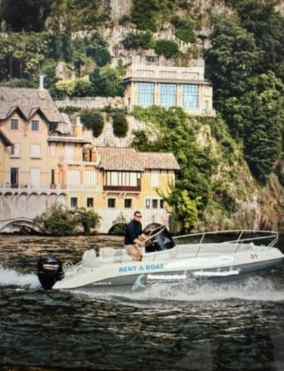 Lake Como: Self-Drive Boat Rental - Taking the Helm on Lake Como: Your 2-Hour Pace of Freedom