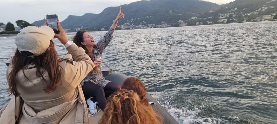 Lake Como: Shared Boat Tour with Prosecco Aperitif - Villa Versace, Mosaic Park, and Villa Pizzo: The Mix of Glam and Oldest-Vibes