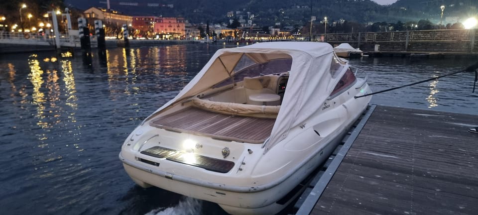Lake Como: Shared or Private 2 Hours Boat Tour with Aperitif - Villa Geno: the stylish first chapter