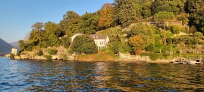 Lake Como: Shared or Private 2 Hours Boat Tour with Aperitif - Getting on the water at Sant’Agostino dock (and what to expect from the timing)
